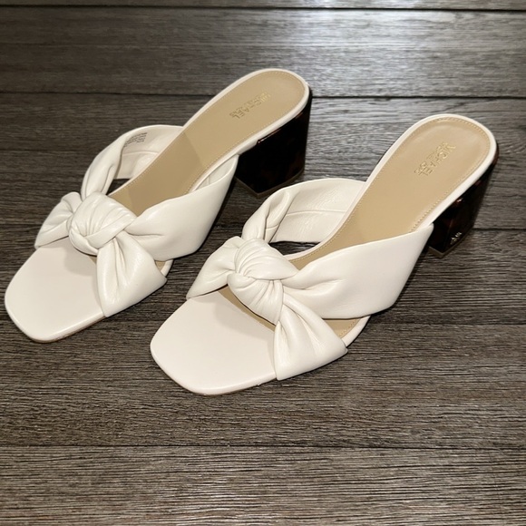 Michael Michael Kors Josie Mules NWOT NWOB - Picture 2 of 9